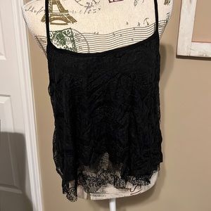 Black lacy spaghetti strap crop top